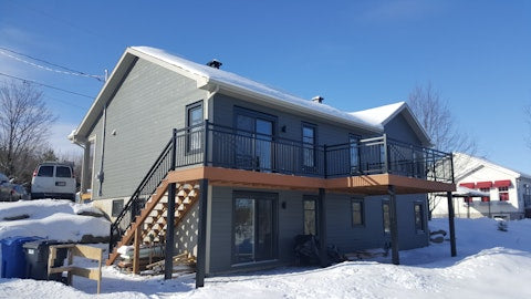 Colonne cannelée 5 ½" x 5 ½"